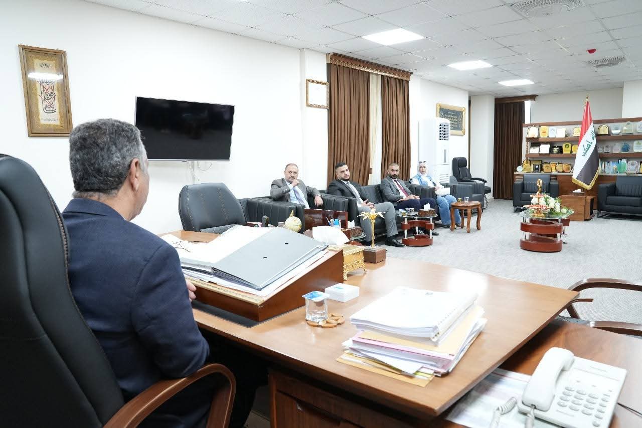 جامعة الفلوجة تستقبل اللجنة الوزارية لتقييم استحداث كلية تكنولوجيا المعلومات