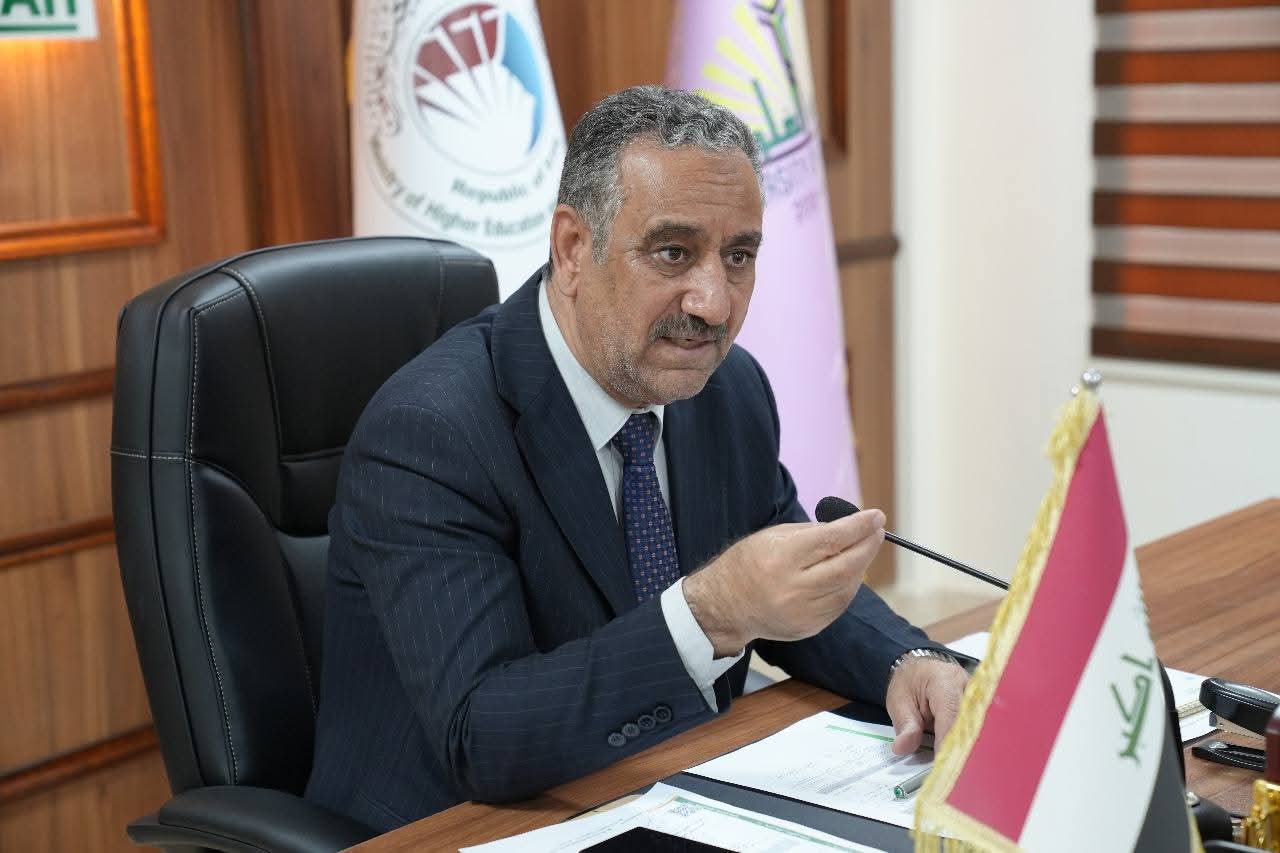 اجتماع الهيئة المشرفة على الدراسة المسائية