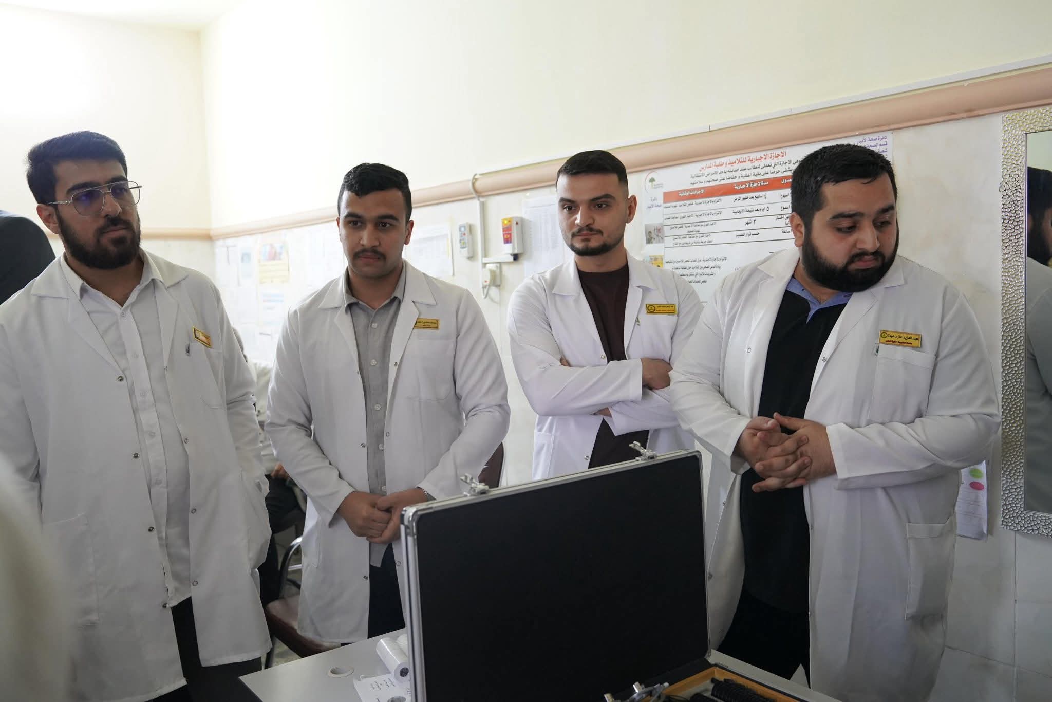 The Faculty of Medicine is implementing a volunteer campaign.
