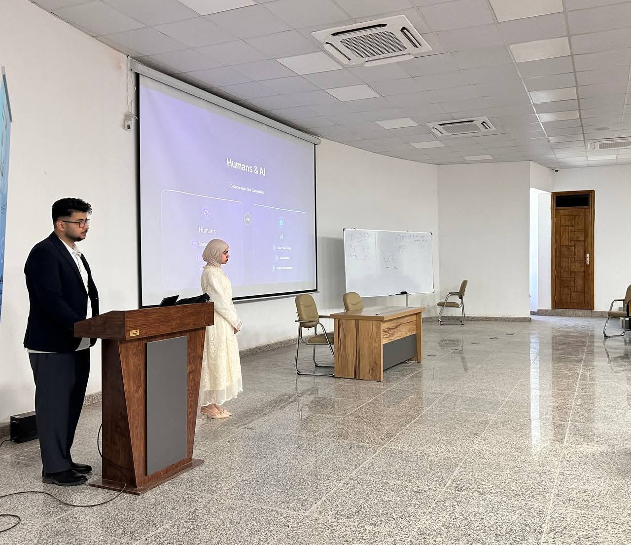 Scientific lecture at the College of Information Technology