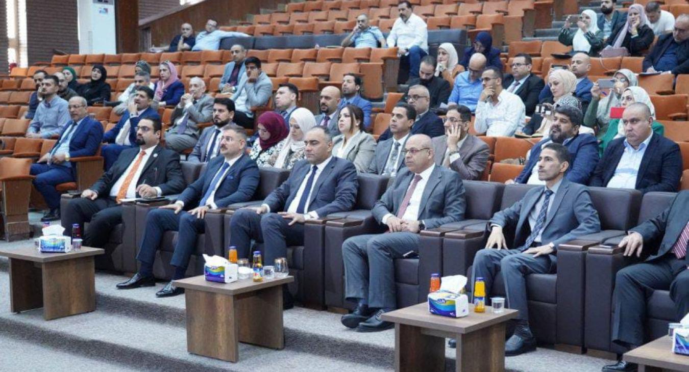 The Director of the Department of Graduate Studies at the University of Fallujah participates in a workshop on launching the electronic scientific experience program