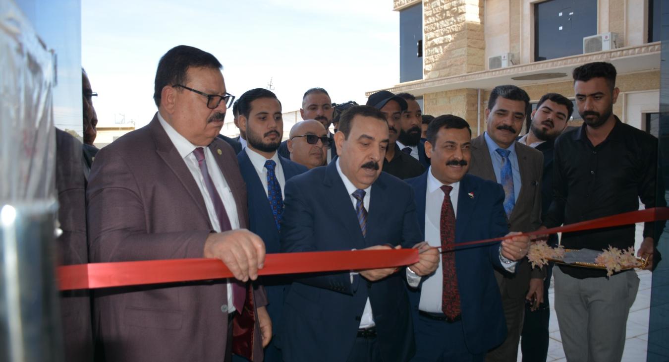 The visit of the Governor of Anbar and the head of the Reconstruction Fund to the University of Fallujah to inaugurate a number of projects there