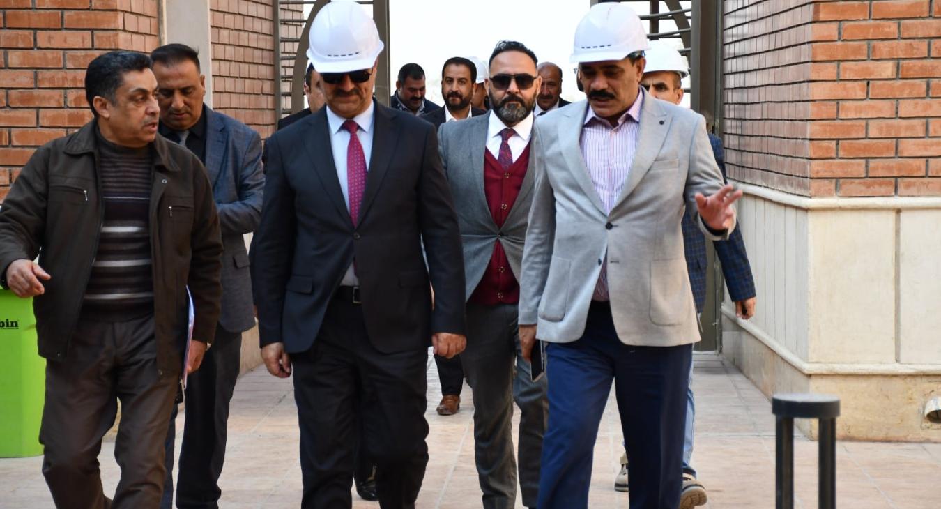 The President of the University of Fallujah inspects the projects of the new university city and stresses the need to focus on completing them within the specified time frames