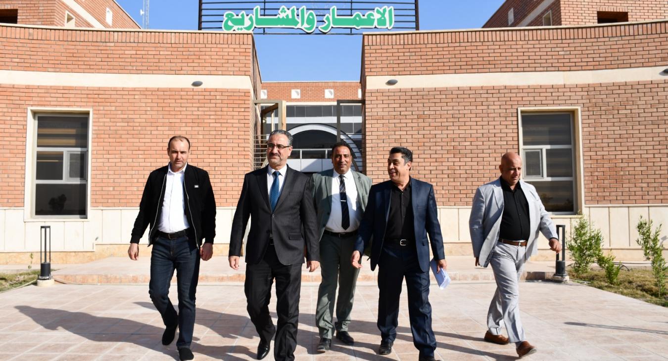 The President of the University of Fallujah visits the university city site and holds a meeting with the engineering and technical staff in the Department of Construction and Projects