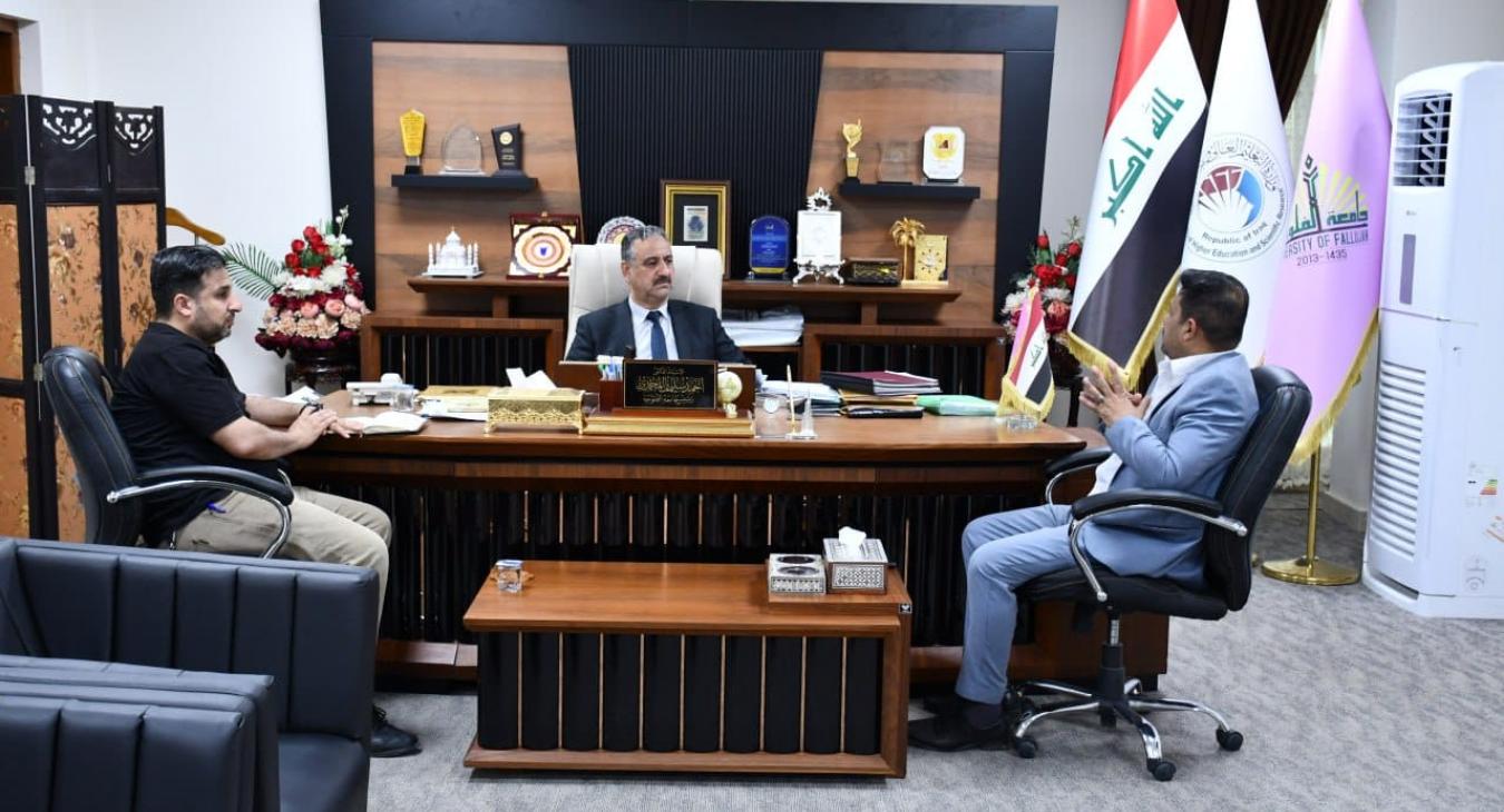 The President of Fallujah University receives a delegation from the Prime Minister’s Office Committee to follow up on the Urban University’s projects