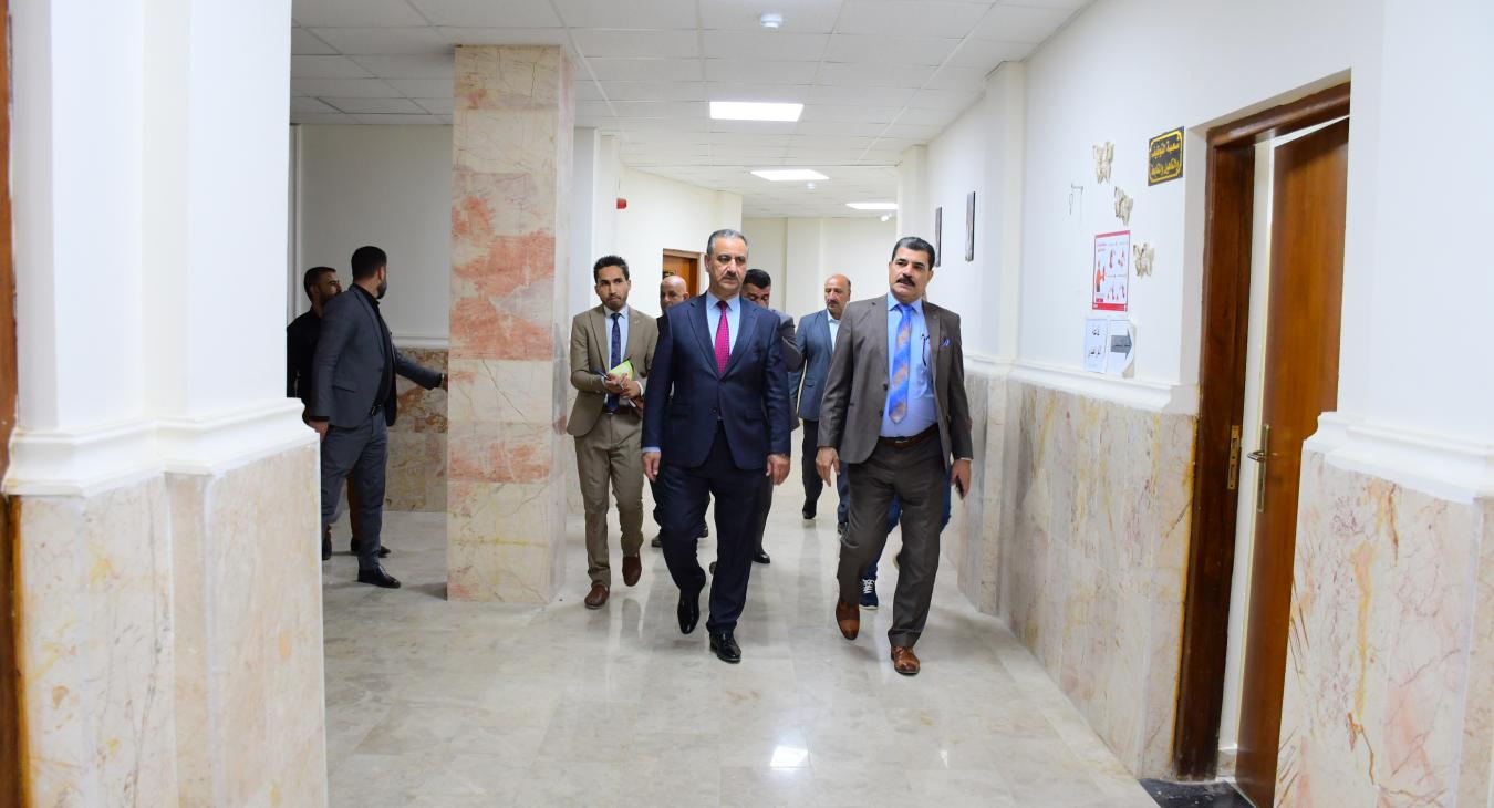 The President of the University of Fallujah is following up on the field the progress of administrative work in the university presidency building